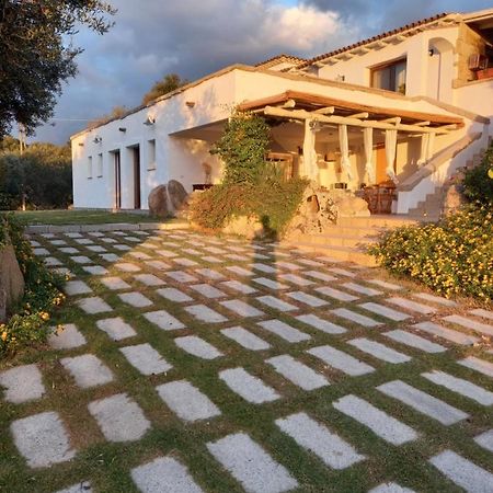 Li Petri Manni Bed & Breakfast Olbia Eksteriør bilde