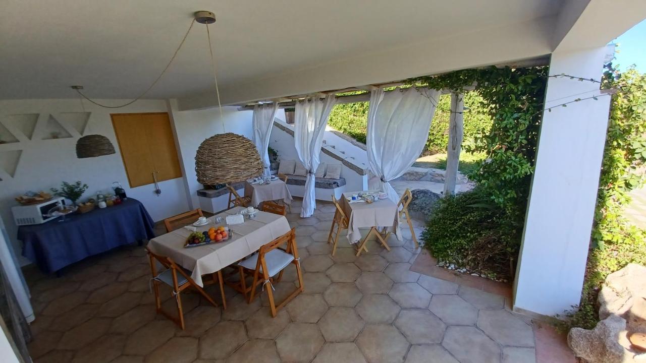 Li Petri Manni Bed & Breakfast Olbia Eksteriør bilde
